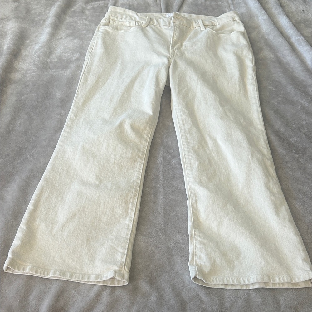 Good American good legs crop mini boot in bone